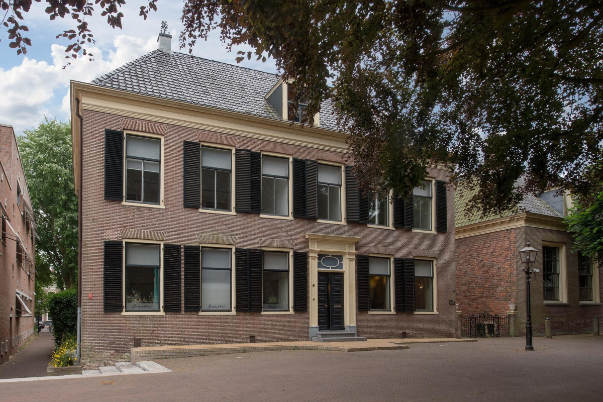 Rondkijken in Huize Tetrode aan de Brink